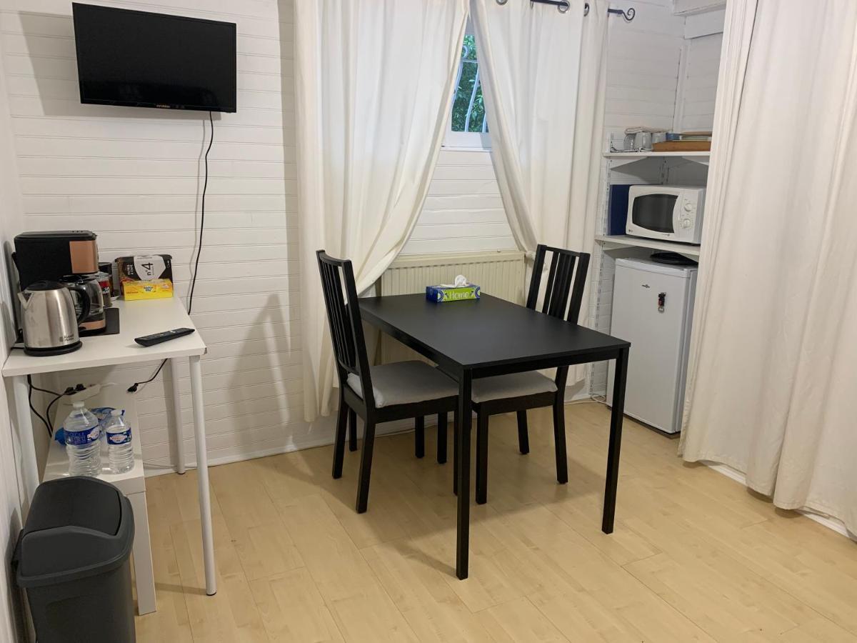 Le Clapot- Les Iris Apartment Saint-Etienne  Luaran gambar